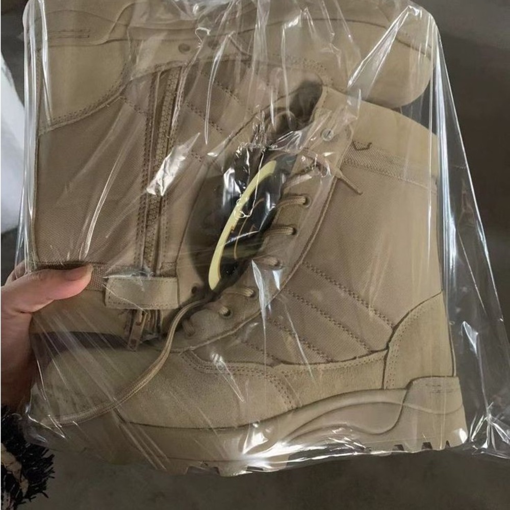 Timber land boot black and brown